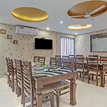 Treebo Trend Paragon Suites Mahipalpur