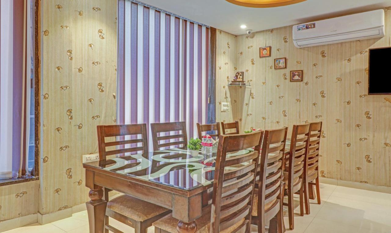 Hotel Treebo Trend Paragon Mahipalpur New Delhi
